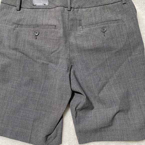 Express Editor Shorts - Picture 2 of 8